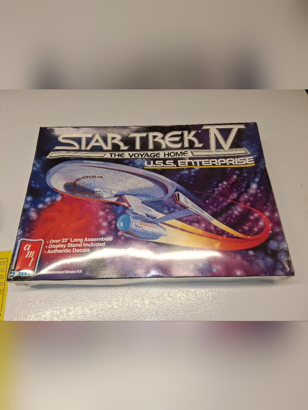 Vintage Star Trek IV U.S.S. Enterprise Model Kit -
